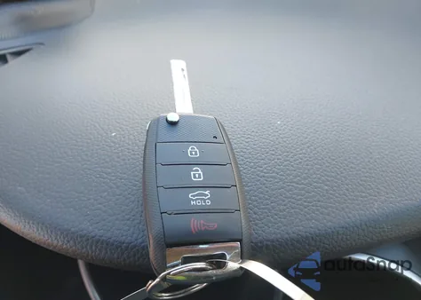 2015 Kia Optima Lx from USA, damaged, VIN 5XXGM4A79FG367783